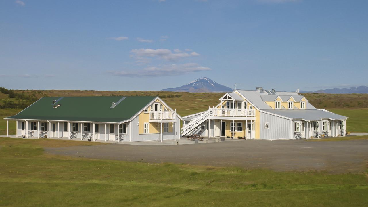Hotel Laekur Hella Zewnętrze zdjęcie